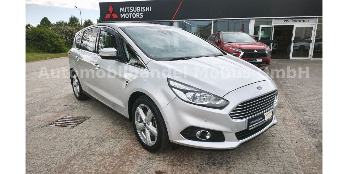 Ford S-Max 134.670 km 11.990 &euro; Frankfurt (Oder) 15234