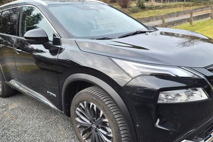 Nissan X-Trail 16.000 km 37.777 &euro; Holenberg 37642