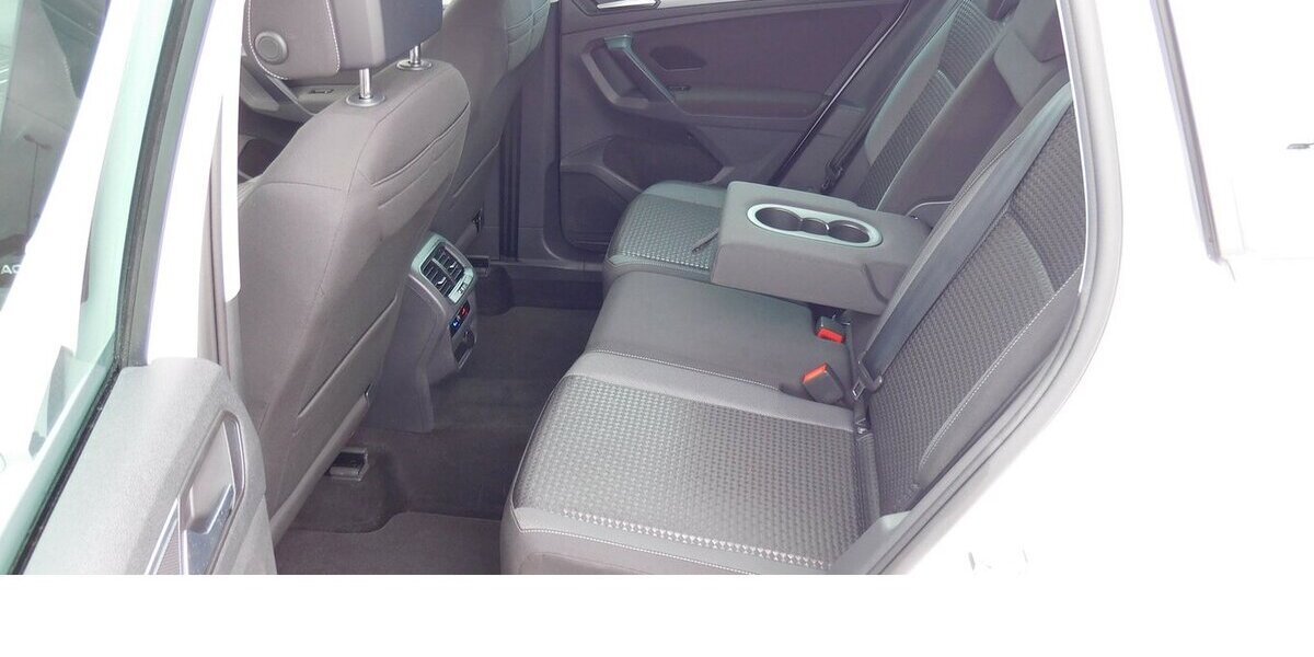 VW Tiguan 1.5 Life Active Klima TSI Navi 46.000 km 22.990 &euro; Vordorf 38533