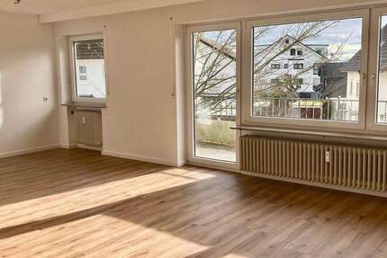 Haus Hilzingen - 2 Zimmer, 1 m&sup2;, 1.975.000&euro; | Angebot:24581130
