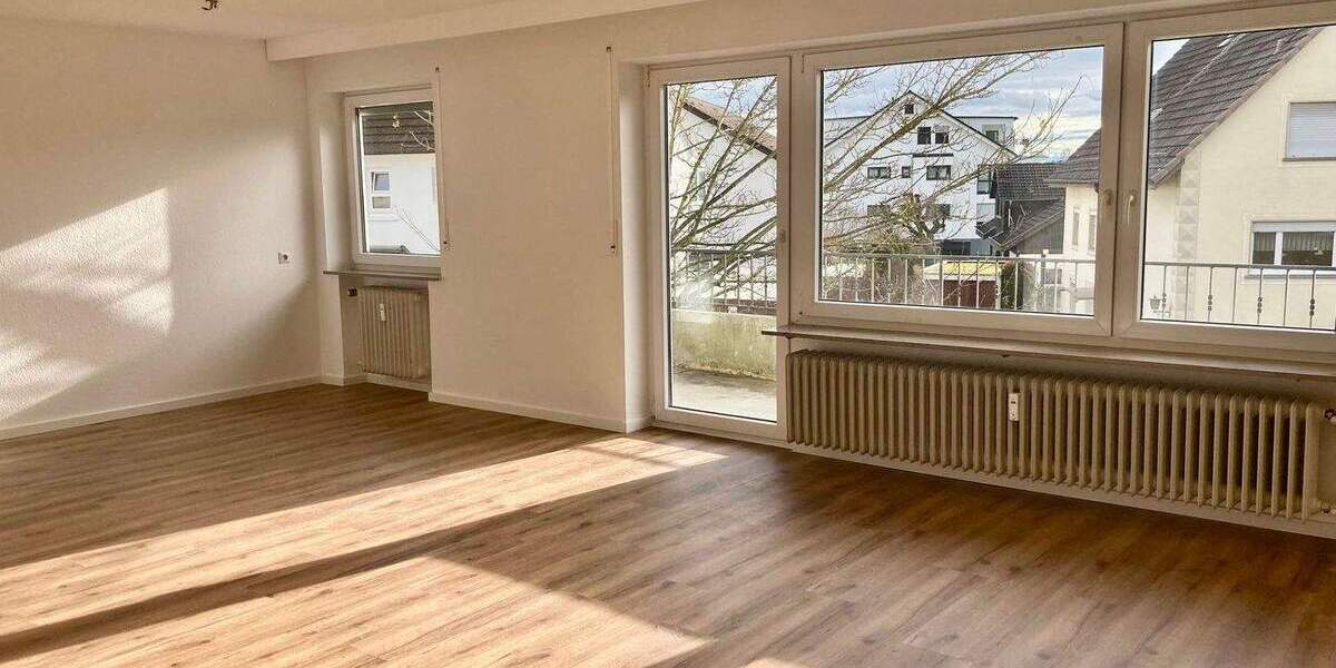 Mehrfamilienhaus, Wohnhaus Hilzingen - 2 Zimmer, 1 m&sup2;, 1.975.000&euro; | Angebot:24581130