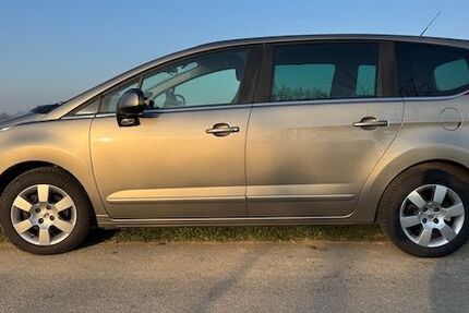 Peugeot 5008 161.500 km 4.700 &euro; Appenweier 77767