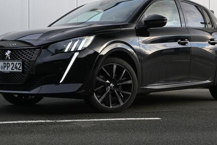 Peugeot 208 33.383 km 18.750 &euro; Paderborn 33106