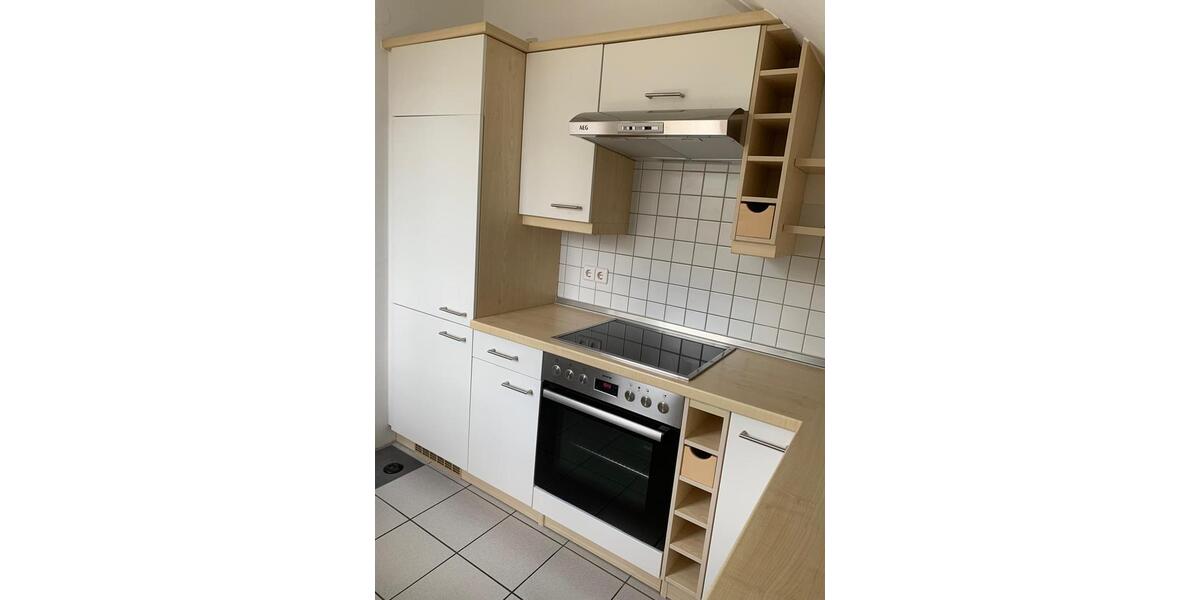 Dachgeschoßwohnung Heilbronn Frankenbach - 3 Zimmer, 80 m&sup2;, 950&euro; | Angebot:25995952