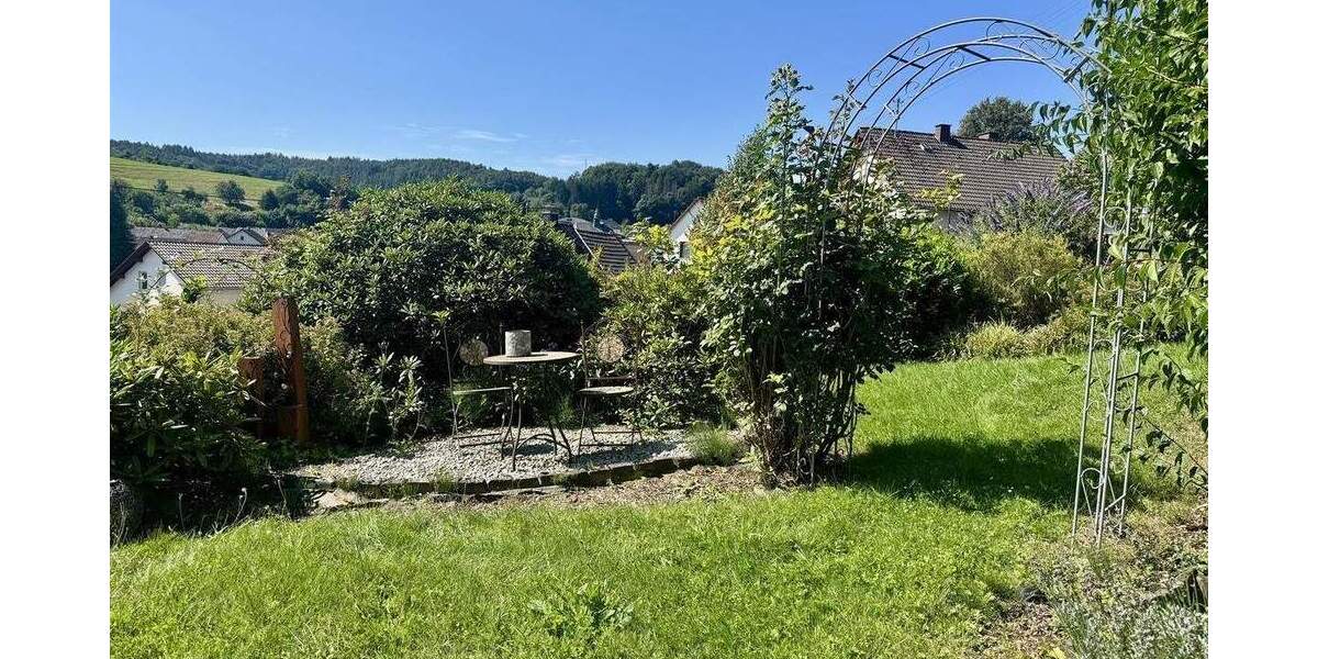 Einfamilienhaus Gladbach - 5 Zimmer, 160 m&sup2;, 298.000&euro; | Angebot:25777066
