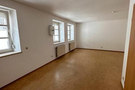 Wohnung Rottenburg an der Laaber - 1 Zimmer, 40 m&sup2;, 490&euro; | Angebot:26635423