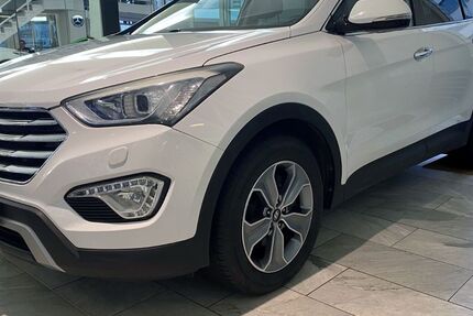 Hyundai Grand Santa Fe 53.600 km 19.950 &euro; Hamburg 20099