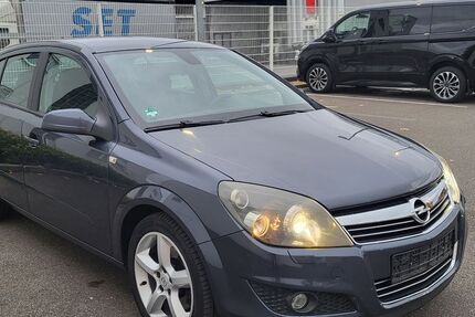 Opel Astra 208.000 km 2.800 &euro; Kirchheim unter Teck 73230