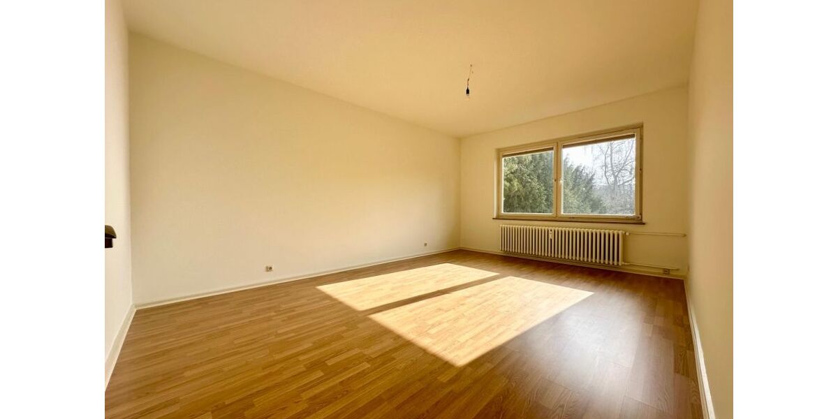 Provisionsfrei* 5-Zimmer-Wohnung in Wasserlage am Alsterlauf - Balkon, TG, 124 m², Alsterdorf - Etagenwohnung Hamburg Alsterdorf | Angebot:26935211