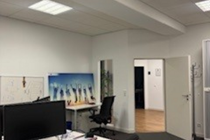 Gewerbeobjekt Unterhaching - 950&euro; | Angebot:27107711