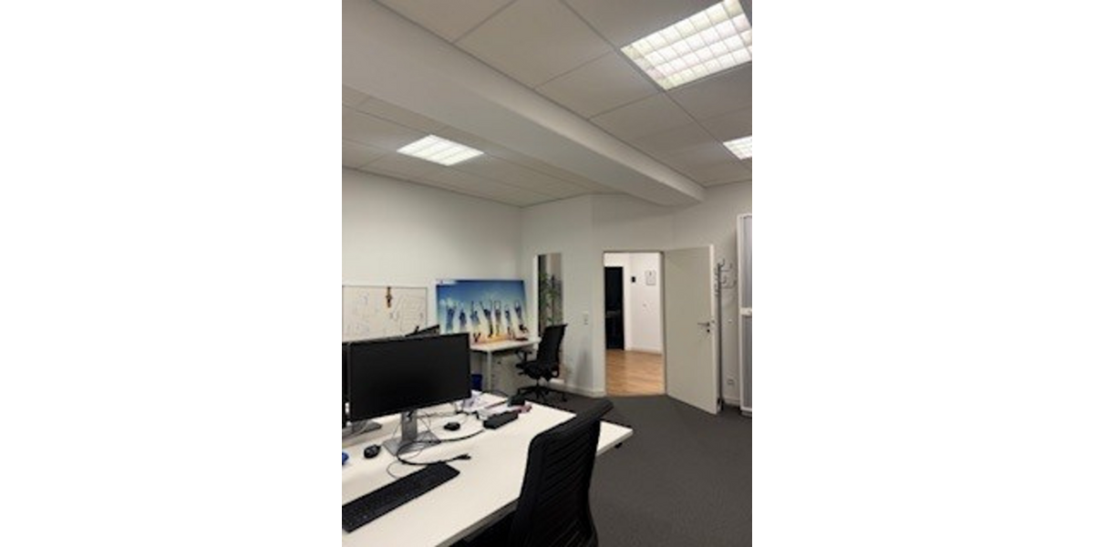 Gewerbeobjekt Unterhaching - 950&euro; | Angebot:27107711