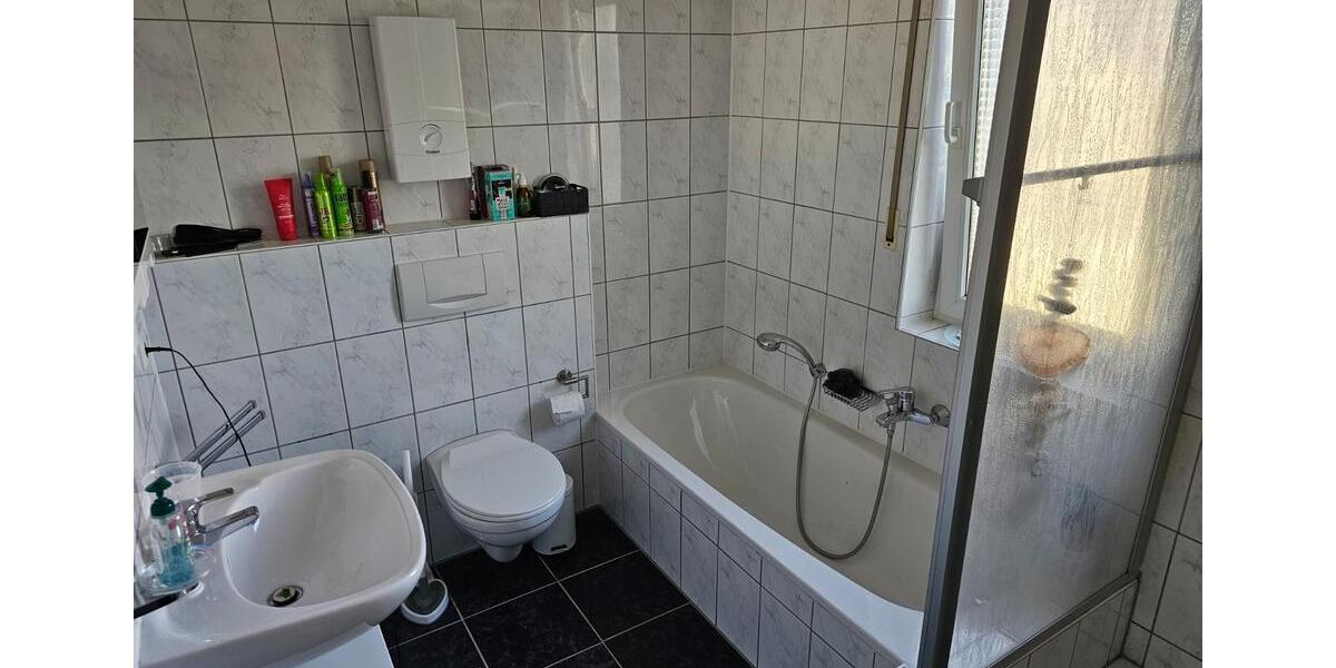 Etagenwohnung Reichshof - 3 Zimmer, 80 m&sup2;, 368&euro; | Angebot:25322497