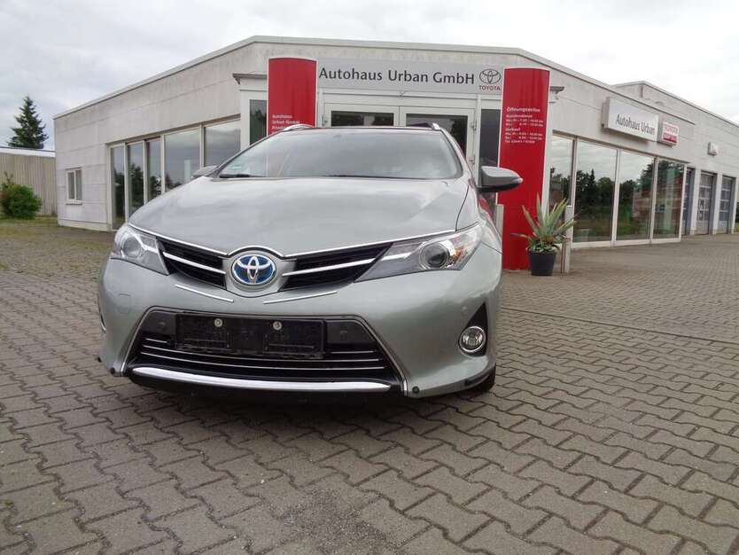 Auris