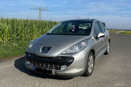 Peugeot 207 87.430 km 3.900 &euro; Kriebethal 09648
