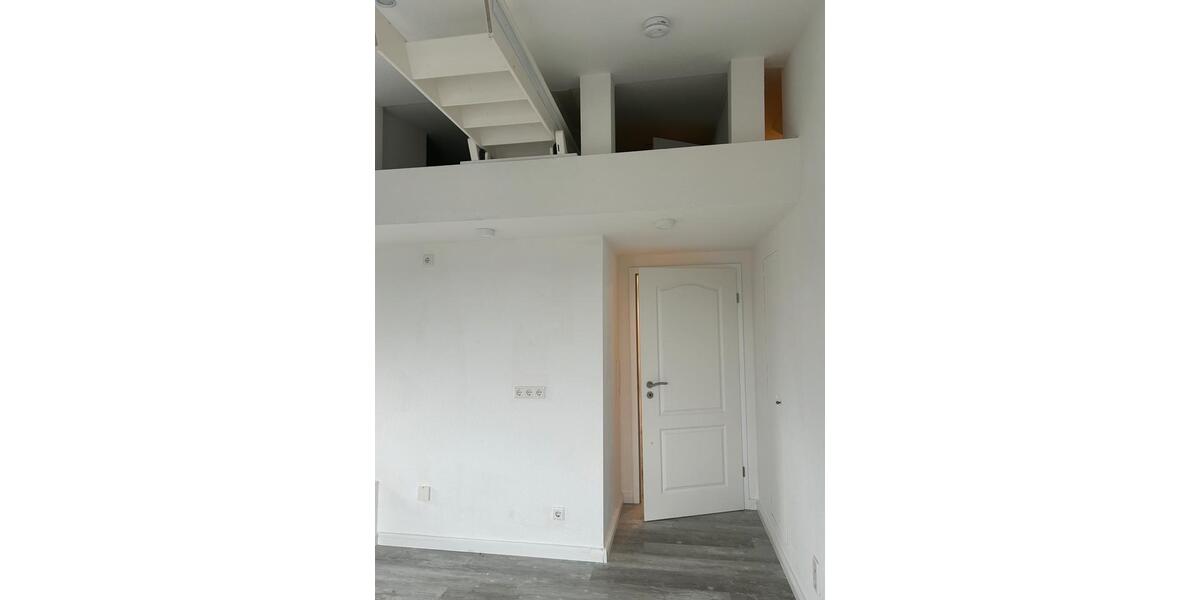 Dachgeschoßwohnung Remscheid Remscheid-Süd - 3 Zimmer, 61 m&sup2;, 783&euro; | Angebot:24854725