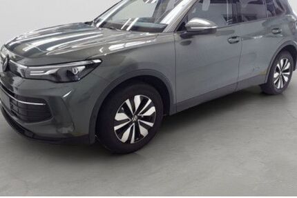 VW Tiguan 14.634 km 31.190 &euro; Lemgo 32657