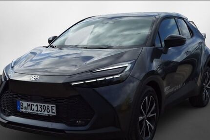 Toyota C-HR 1.100 km 37.700 &euro; Berlin 13403