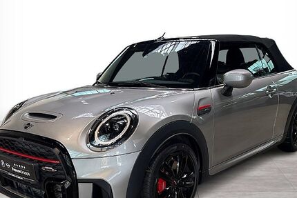 Mini John Cooper Works Cabrio 11.970 km 36.690 € Oldenburg 26125