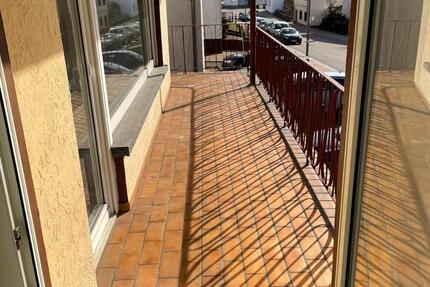 je 1 Wohnung im EG+ 1 Wohnung im 1. OG je 3 ZKB in Rodalben 3 zimmer