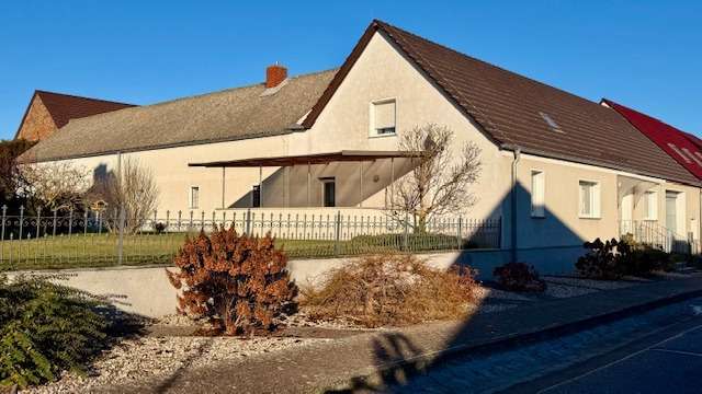 Einfamilienhaus Niemegk - 6 Zimmer, 190 m&sup2;, 280.000&euro; | Angebot:24422210