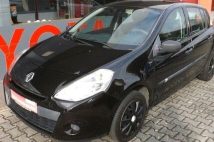 Renault Clio 129.583 km 3.300 &euro; Meppen 49716