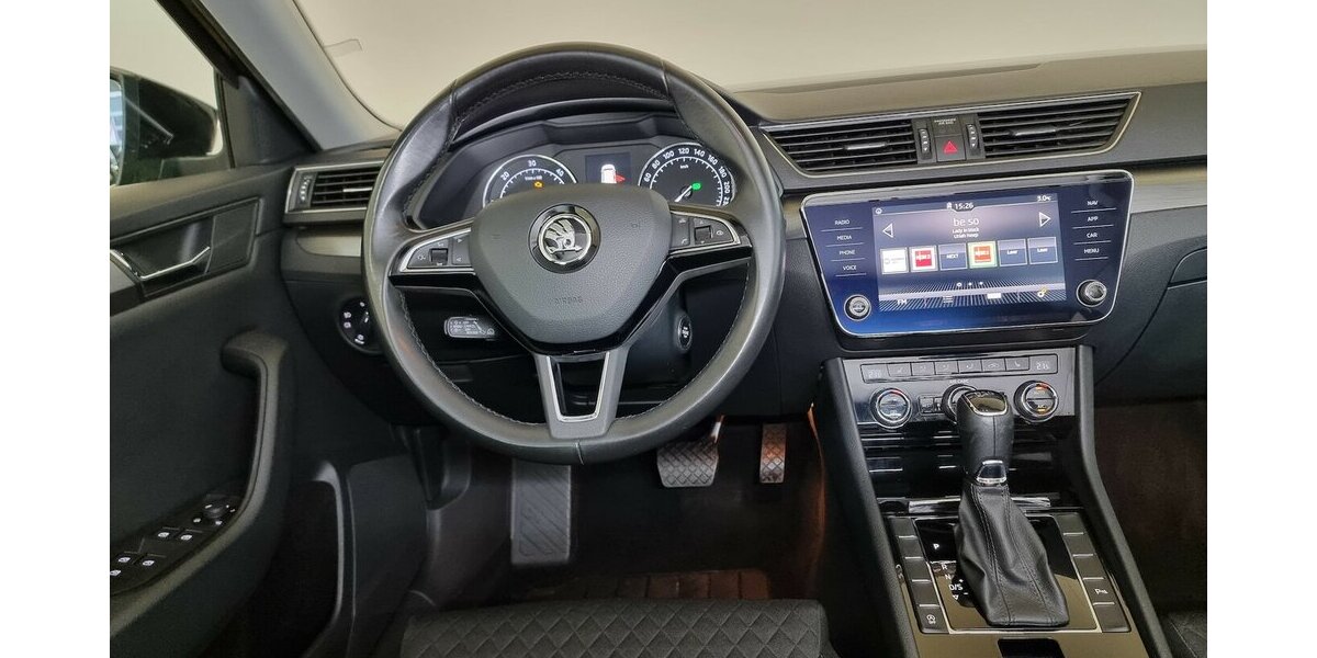 Skoda Superb Style Bi-Xenon AHK ACC SHZ Navi Tempomat 123.550 km 17.900 &euro; Garrel 49681