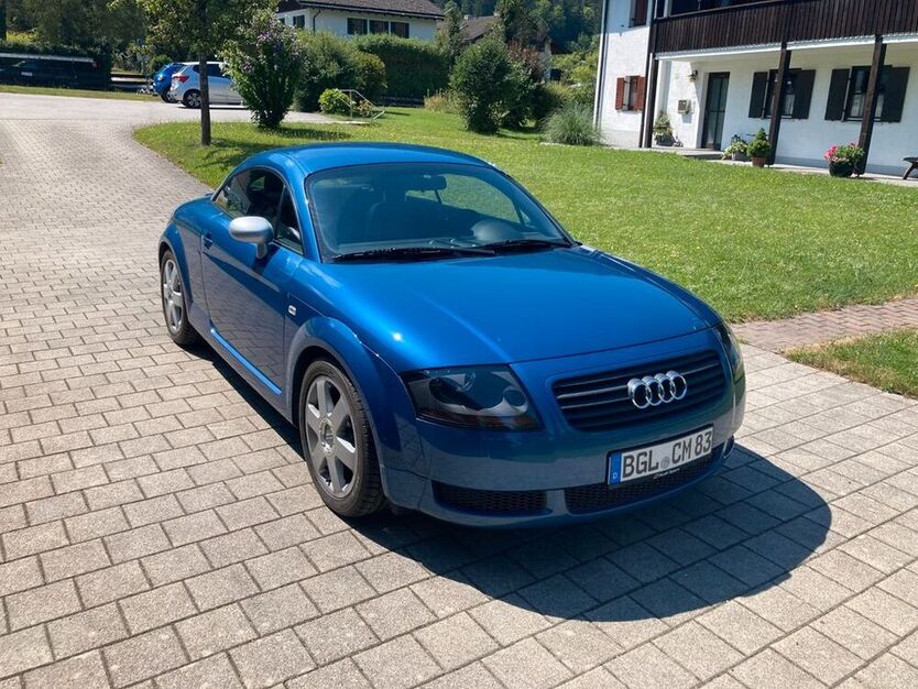 TT