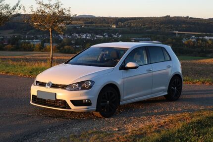 VW Golf 108.500 km 10.000 &euro; Engen 78234