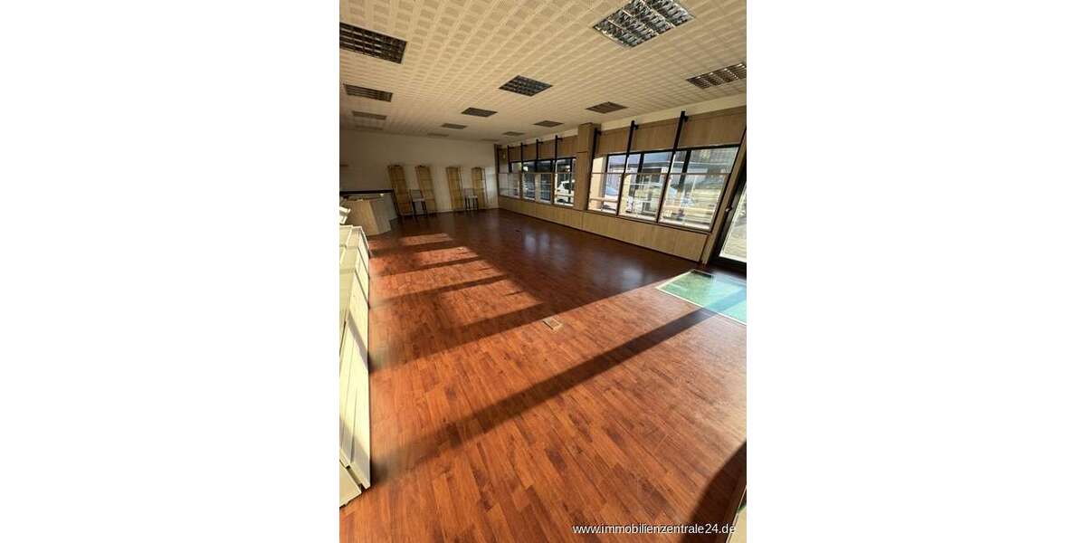 Einzelhandel in Rödermark 265.000 € 107.46 m² zimmer