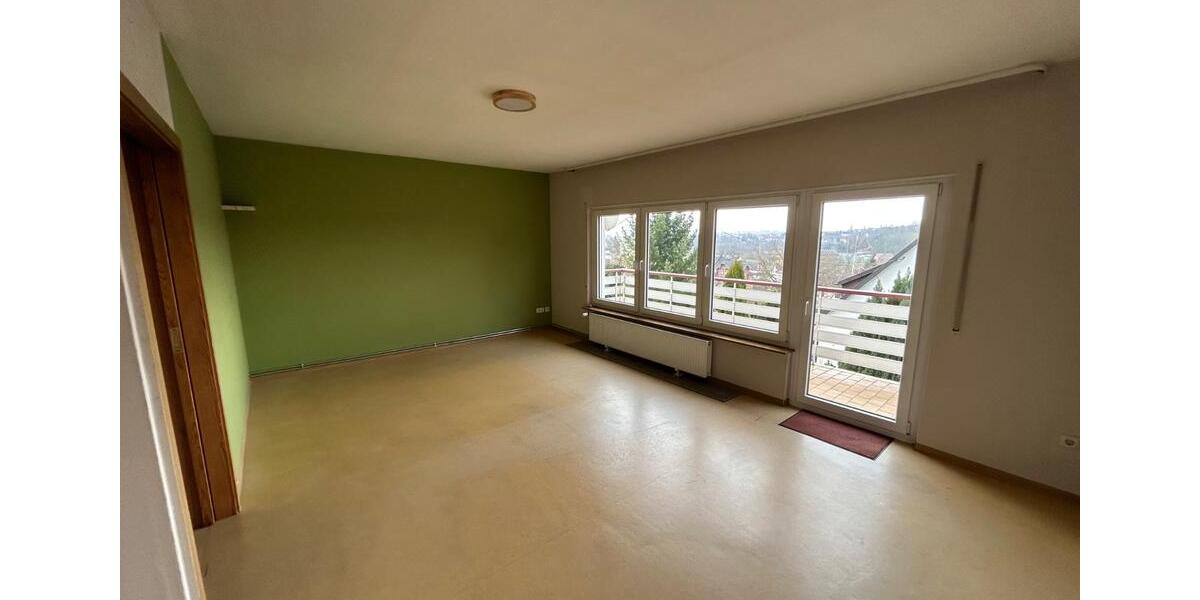 Etagenwohnung Schwalmstadt - 4 Zimmer, 105 m&sup2;, 1.000&euro; | Angebot:26373452