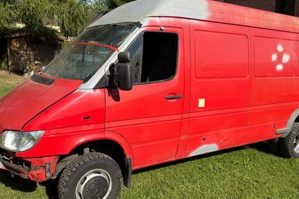 Mercedes-Benz Sprinter 241.000 km 22.950 € Waldfischbach - Burgalben 67714
