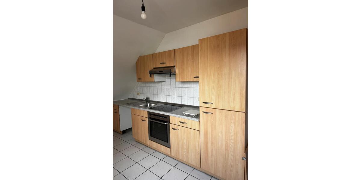 Dachgeschoßwohnung Neustadt in Holstein - 3 Zimmer, 74 m&sup2;, 1.000&euro; | Angebot:25304261