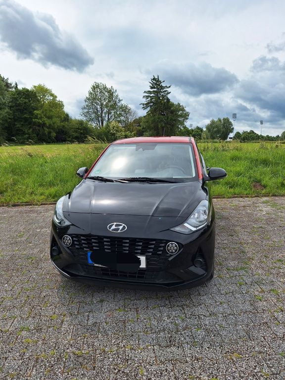 i10