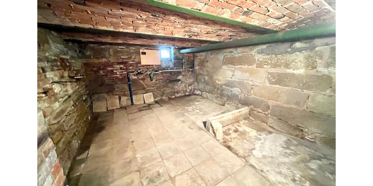 Einfamilienhaus Litzendorf - 7 Zimmer, 144 m&sup2;, 199.900&euro; | Angebot:27217699