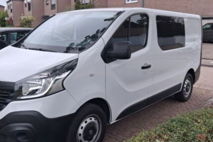Renault Trafic 90.000 km 13.500 &euro; Kempen 47906