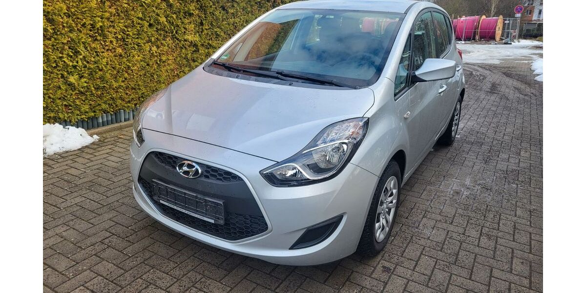 Hyundai ix20 39.600 km 9.690 &euro; Hamburg 22045