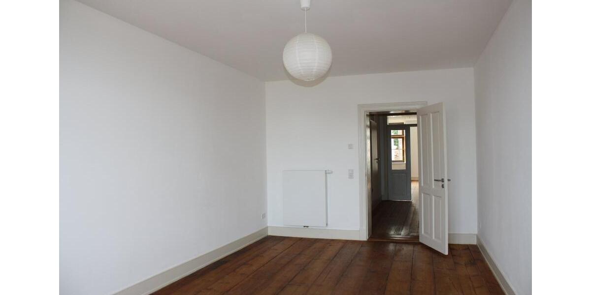 Etagenwohnung Wismar Altstadt - 3 Zimmer, 120 m&sup2;, 1.200&euro; | Angebot:26312370