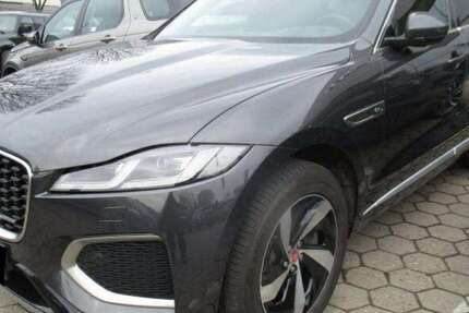 Jaguar F-Pace 69.607 km 34.450 &euro; Herges-Hallenberg 98587