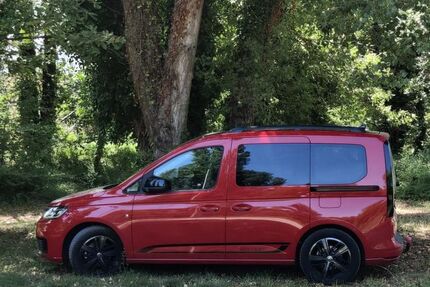 VW Caddy 7.000 km 31.000 &euro; München 80637
