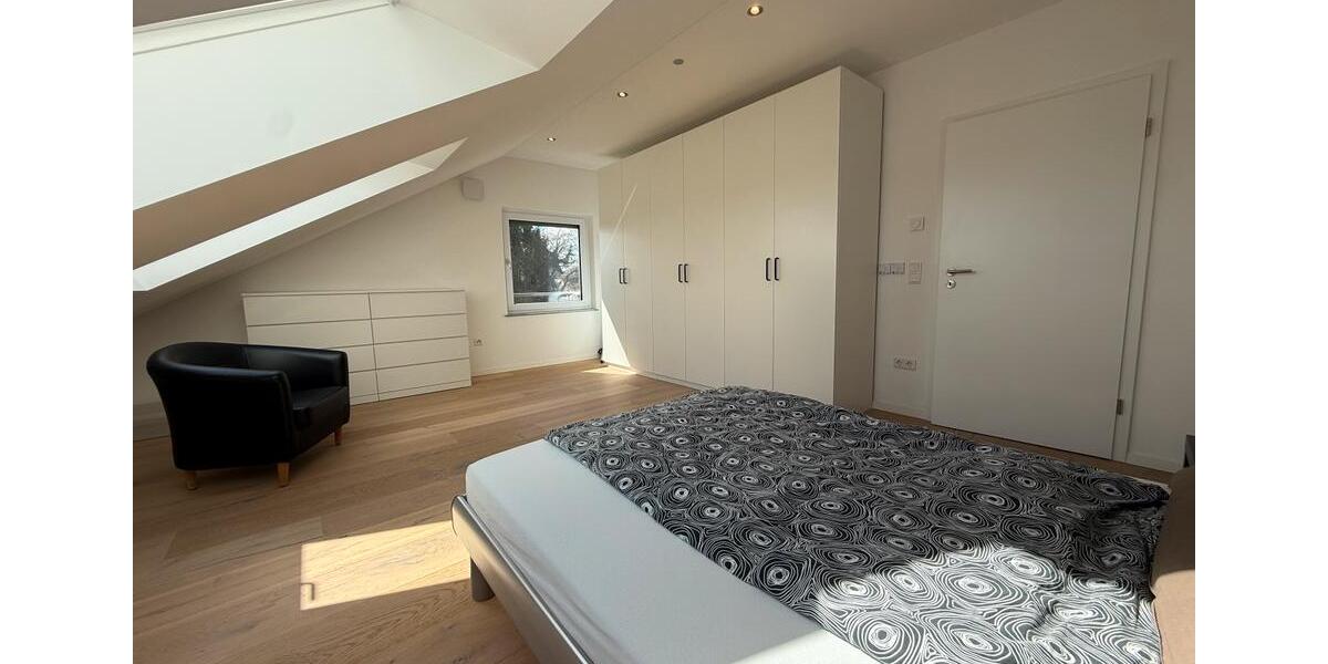 Dachgeschoßwohnung Sinsheim - 3 Zimmer, 87 m&sup2;, 419.000&euro; | Angebot:26004143