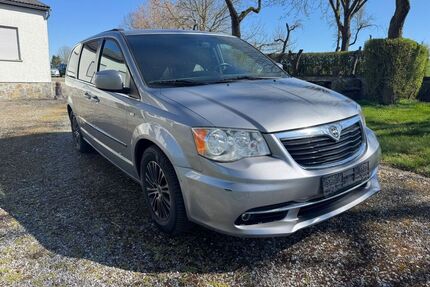 Lancia Voyager