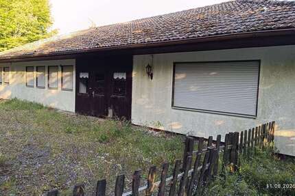 Haus Winterberg - 8 Zimmer, 330 m&sup2;, 190.000&euro; | Angebot:24817478