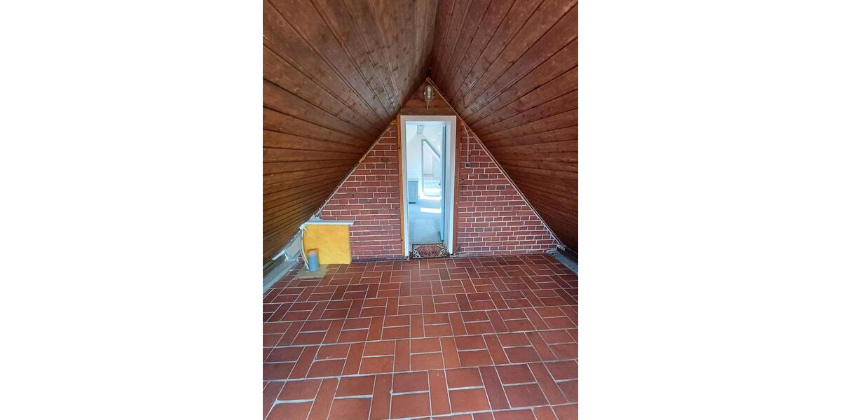 Dachgeschoßwohnung Fürstenau - 3 Zimmer, 77 m&sup2;, 790&euro; | Angebot:24842288