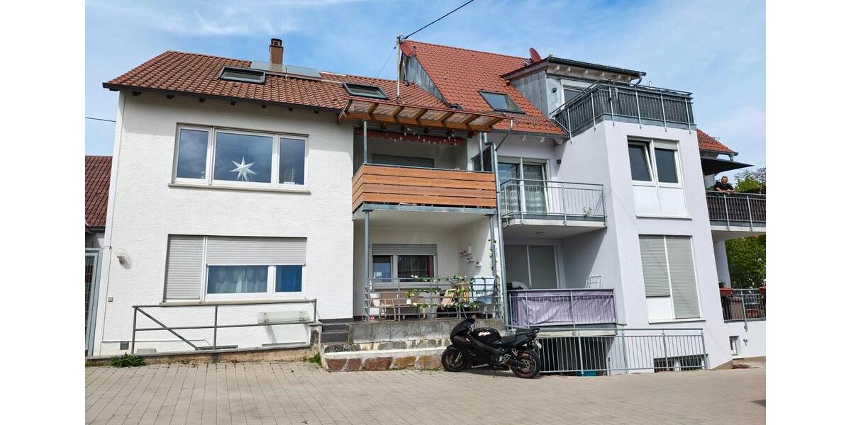 Dachgeschoßwohnung Rutesheim - 3 Zimmer, 49 m&sup2;, 500&euro; | Angebot:26403411