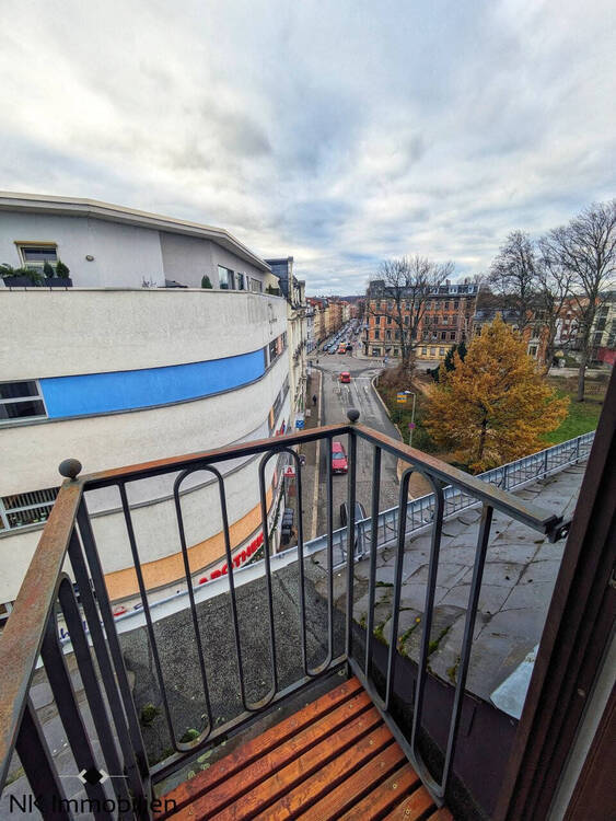 ++ neues Zuhause im Herzen der Stadt - wunderschöne 3-Raum Wohnung - mit tollem Balkon ++