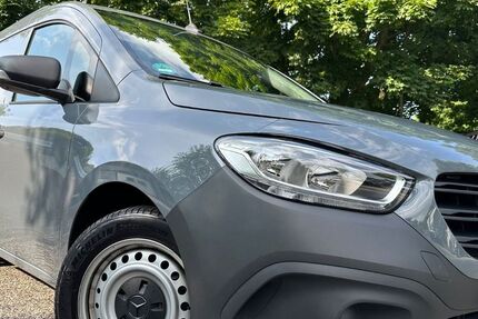 Mercedes-Benz Citan 54.200 km 15.300 € Hamburg 21079