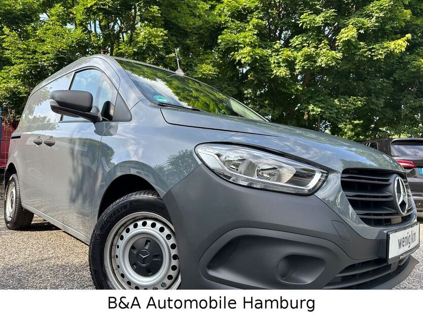 Mercedes-Benz Citan 54.200 km 15.300 € Hamburg 21079