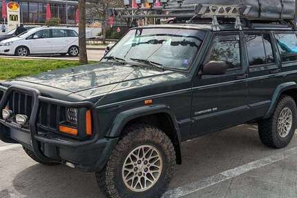 Jeep Cherokee 222.000 km 13.500 &euro; Südheide 29303