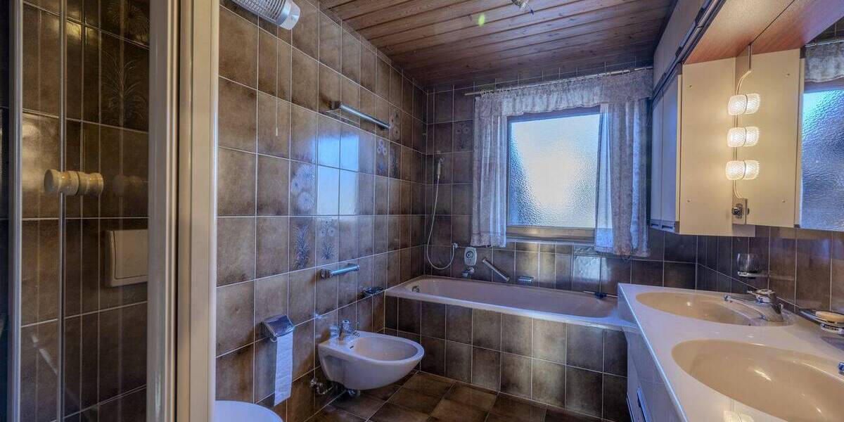 Mehrfamilienhaus, Wohnhaus Penzberg Johannisberg - 9 Zimmer, 326 m&sup2;, 1.470.000&euro; | Angebot:26417288