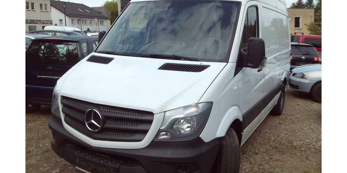 Mercedes-Benz Sprinter 317.000 km 8.700 &euro; Limbach-Oberfrohna 09212